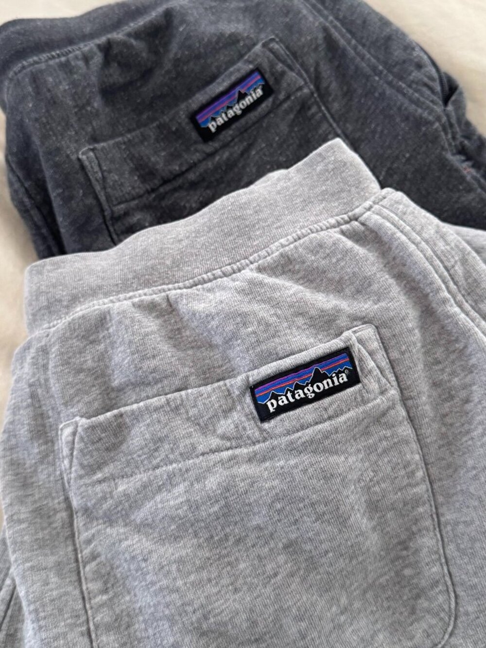Lot of 2 Patagonia Mens Sweatpants M Grey Charcoal Fleece Joggers Pockets
